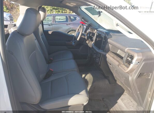 1FTMF1KP9RKF05441 2024 FORD F150 White Front interior view