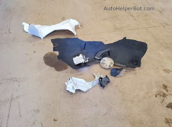 1FTMF1LP7RKE72051 2024 FORD F150 Белый Вид подкапотного пространства