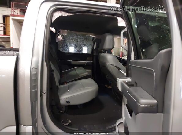 1FTVW3LUXSWG11755 2025 FORD F-150 LIGHTNING Silver Vista de la etiqueta del VIN