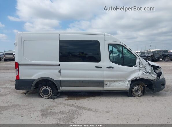 1FTYE1C80PKB47249 2023 FORD TRANSIT-150 Белый Вид задней части салона