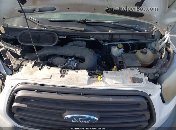 1FTYE2CM4HKA04955 2017 FORD TRANSIT-150 Белый Вид сзади