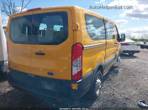 1FTYE2Y82PKA84086 2023 FORD TRANSIT-150 Yellow Задня права чверть
