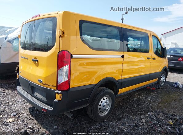 1FTYE2Y84RKA18772 2024 FORD TRANSIT-150 Yellow უკანა მარჯვენა