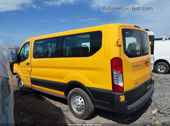 1FTYE2Y84RKA18772 2024 FORD TRANSIT-150 Yellow სალონის 360-გრადუსიანი ხედი