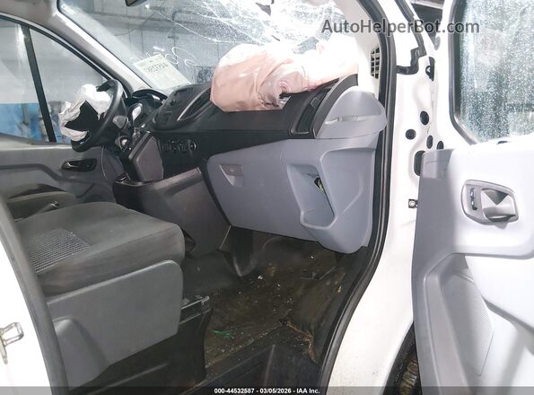 1FTYR1ZM3JKA64396 2018 FORD TRANSIT-250 White Widok wnętrza z przodu