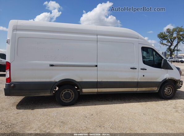 1FTYR3XG6JKA20689 2018 FORD TRANSIT-250 White Widok wnętrza z tyłu