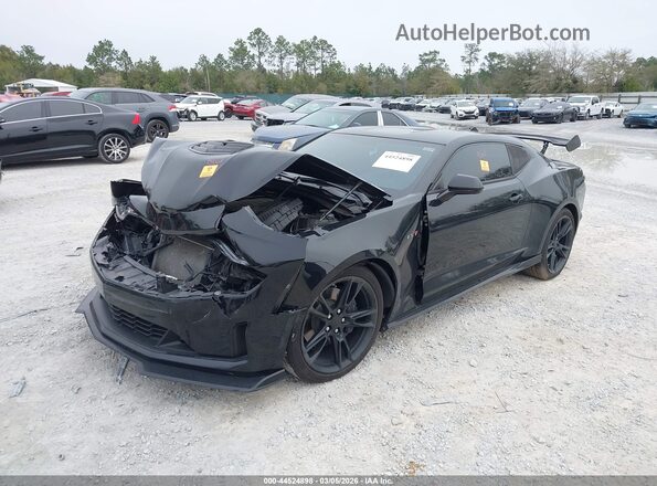 1G1FF1R74N0109043 2022 CHEVROLET CAMARO Black წინა მარცხენა ხედი სამი მეოთხედიდან