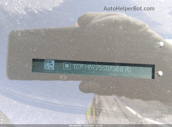 1G1FH1R75G0136670 2016 CHEVROLET CAMARO Черный Вид подкапотного пространства
