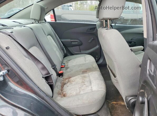 1G1JB5SB7K4147379 2019 CHEVROLET SONIC Gray უკანა სავარძლების ხედი
