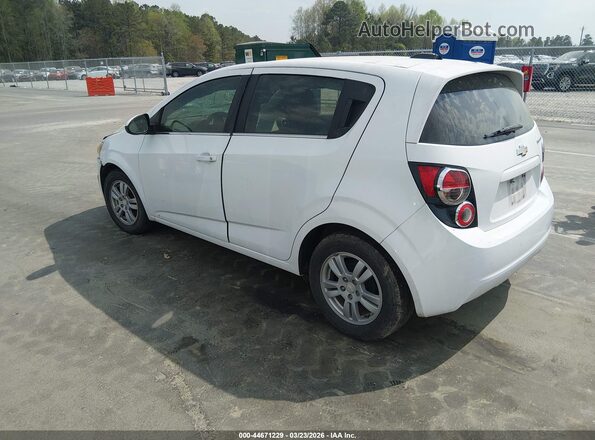1G1JC6SH0G4152597 2016 CHEVROLET SONIC White Trasero izquierdo