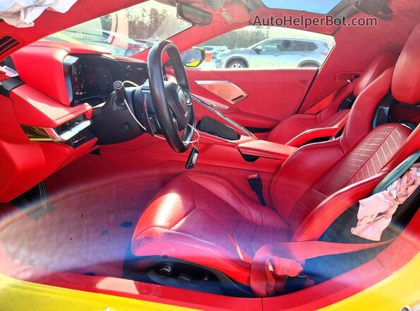 1G1YC2D41P5126523 2023 CHEVROLET CORVETTE Yellow Widok wnętrza z przodu
