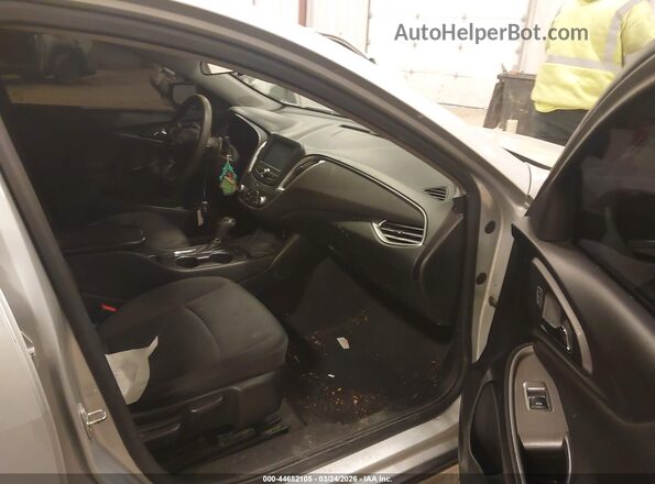 1G1ZB5ST3HF143967 2017 CHEVROLET MALIBU Silver Սալոնի դիմացի տեսք