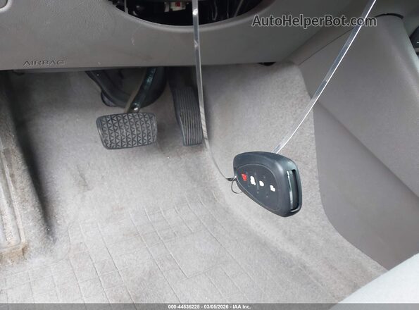 1G1ZC5ST2JF286895 2018 CHEVROLET MALIBU Silver Widok deski rozdzielczej
