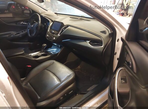 1G1ZD5ST1JF268692 2018 CHEVROLET MALIBU White 