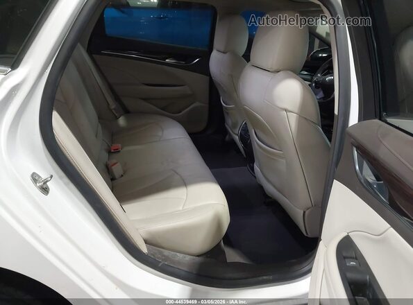 1G4ZR5SSXKU122476 2019 BUICK LACROSSE White Widok naklejki z numerem VIN