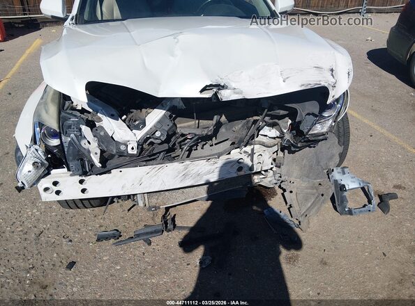 1G6AF5SX8J0131272 2018 CADILLAC ATS Белый Вид спереди