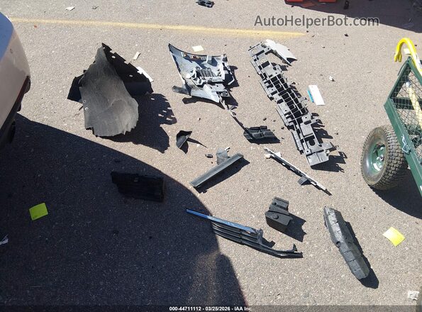 1G6AF5SX8J0131272 2018 CADILLAC ATS Белый Вид щитка приборов