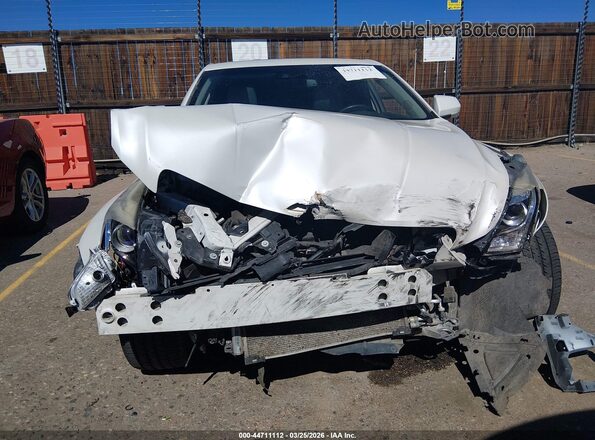 1G6AF5SX8J0131272 2018 CADILLAC ATS Белый Вид задней части салона