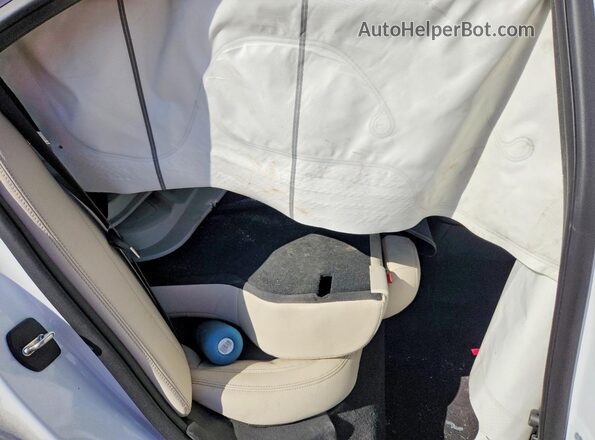 1G6DA5RK8L0130695 2020 CADILLAC CT4 White Rear seats view