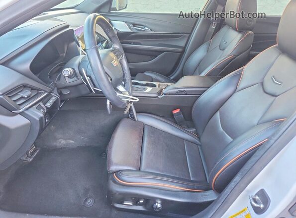 1G6DC5RK9M0147856 2021 CADILLAC CT4 White წინა სალონის ხედი