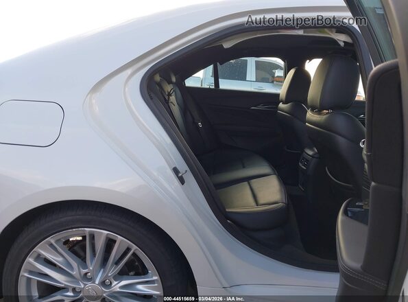 1G6DF5RK6M0133808 2021 CADILLAC CT4 White 