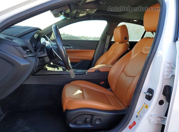 1G6DF5RK9N0133139 2022 CADILLAC CT4 White Widok wnętrza z przodu