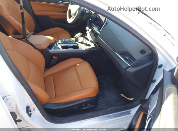 1G6DF5RL2N0111427 2022 CADILLAC CT4 White Սալոնի դիմացի տեսք