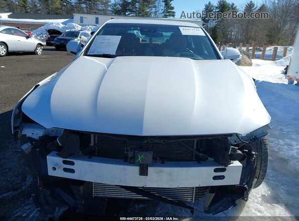 1G6DF5RL2N0111427 2022 CADILLAC CT4 White Դիմացի տեսք