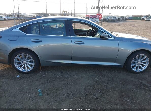 1G6DM5RK7P0124688 2023 CADILLAC CT5 Gray Vista interior trasera