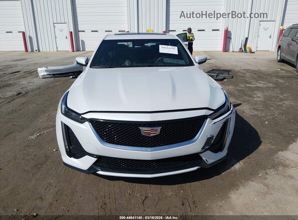 1G6DU5RKXM0121960 2021 CADILLAC CT5 White Rear interior view