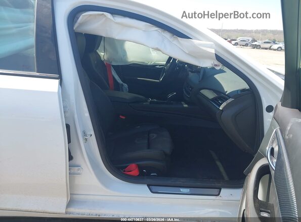 1G6DV5RWXT0102212 2026 CADILLAC CT5 White Вид салону спереду