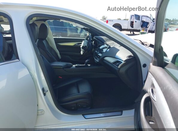1G6DW5RK2M0121140 2021 CADILLAC CT5 White Front interior view