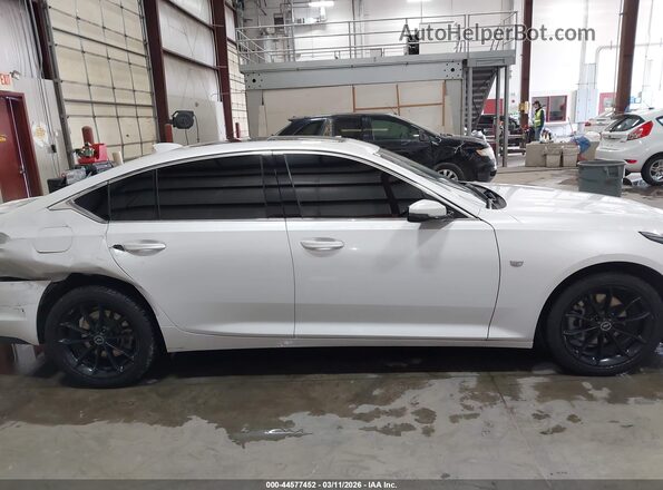 1G6DX5RK2M0112807 2021 CADILLAC CT5 White სალონის 360-გრადუსიანი ხედი