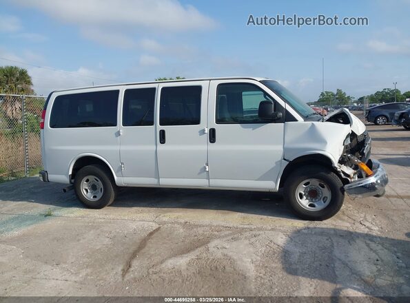 1GAWGFFG5K1211097 2019 CHEVROLET EXPRESS Белый 