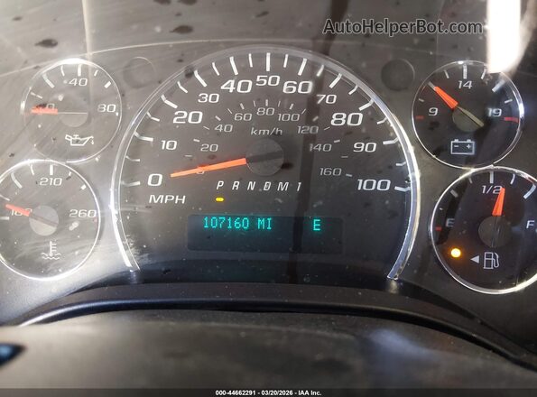 1GAZGPFG1K1248571 2019 CHEVROLET EXPRESS White Vista de los asientos traseros