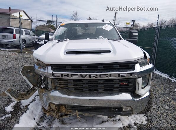 1GC1YNEY4PF218720 2023 CHEVROLET SILVERADO Белый Вид задней части салона