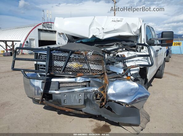 1GC2KUEG7JZ253135 2018 CHEVROLET SILVERADO Белый Вид спереди