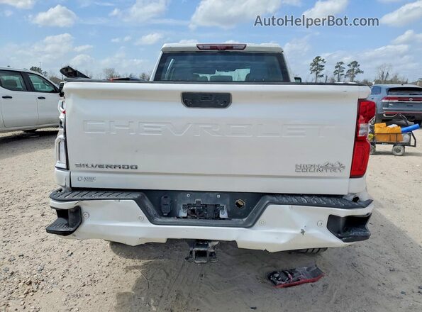 1GC4YREY3RF310697 2024 CHEVROLET SILVERADO White Rear view