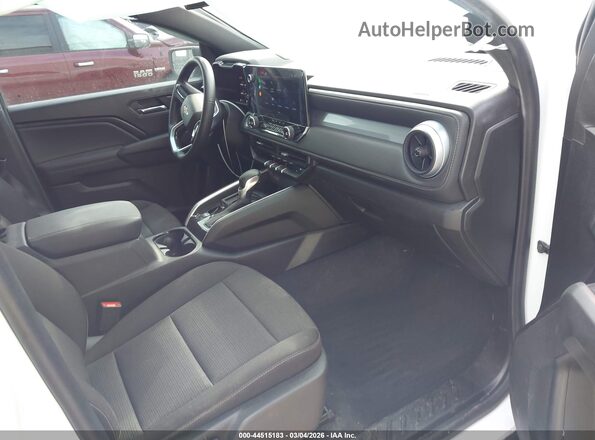 1GCGSCEC0R1309309 2024 CHEVROLET COLORADO White Vista interior delantera