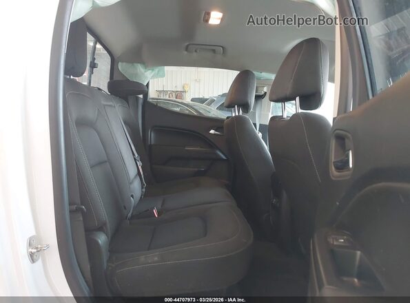 1GCGTCENXK1289719 2019 CHEVROLET COLORADO White VIN კოდის სტიკერის ხედი