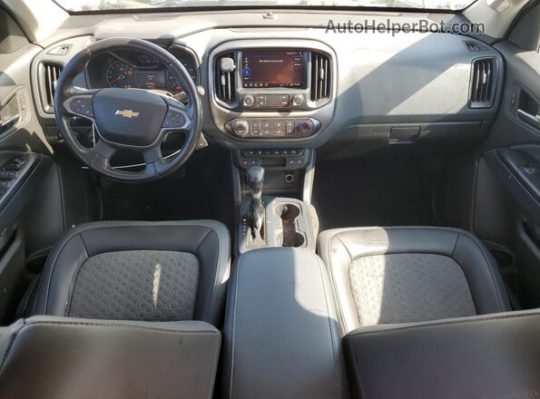 1GCGTDEN2N1251881 2022 CHEVROLET COLORADO Белый Вид панели приборов