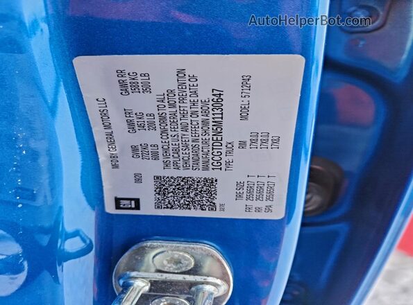 1GCGTDEN5M1130647 2021 CHEVROLET COLORADO Blue Engine compartment view
