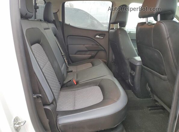 1GCGTDEN8H1304524 2017 CHEVROLET COLORADO Белый Вид задних сидений