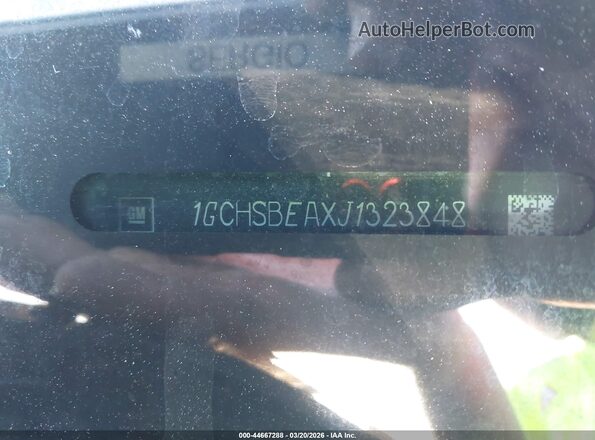1GCHSBEAXJ1323848 2018 CHEVROLET COLORADO Black Engine compartment view