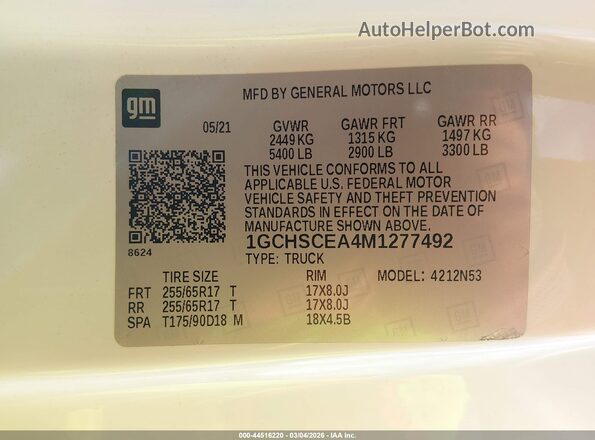 1GCHSCEA4M1277492 2021 CHEVROLET COLORADO White Engine compartment view