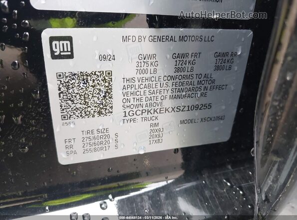 1GCPKKEKXSZ109255 2025 CHEVROLET SILVERADO Черный Вид подкапотного пространства