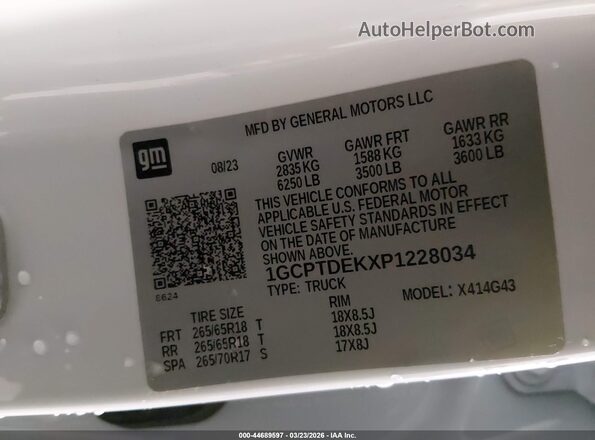 1GCPTDEKXP1228034 2023 CHEVROLET COLORADO White Widok komory silnika