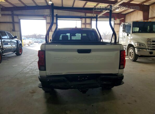 1GCPTEEK7T1104125 2026 CHEVROLET COLORADO White უკანა ხედი