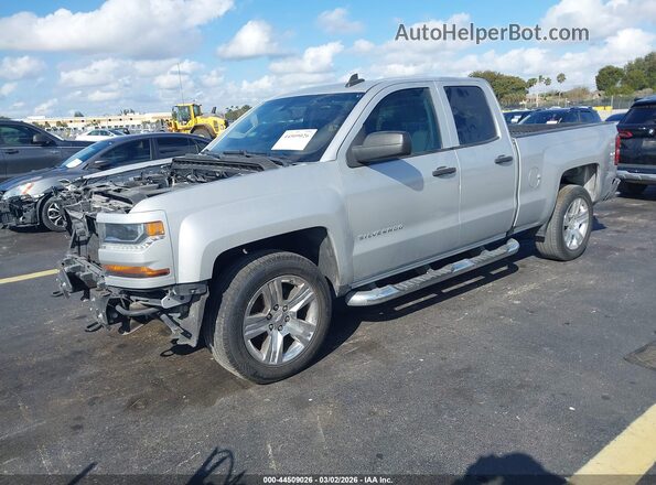1GCRCPEC5HZ291502 2017 CHEVROLET SILVERADO Silver Przód lewy