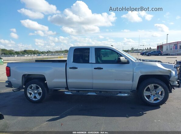 1GCRCPEC5HZ291502 2017 CHEVROLET SILVERADO Silver Widok wnętrza 360 stopni